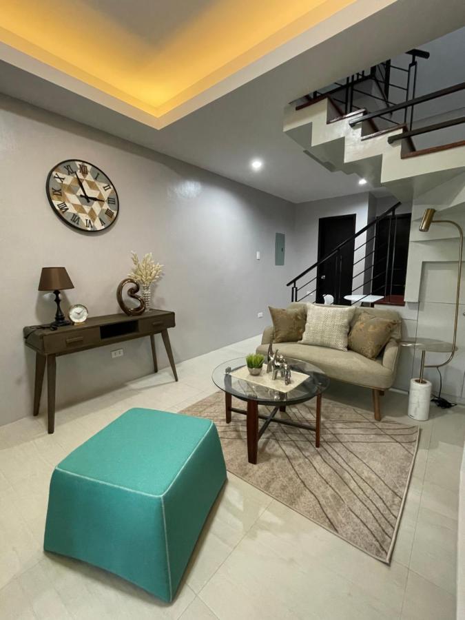 J Spazio Apartelle And Cafe Baranghauon Exterior foto